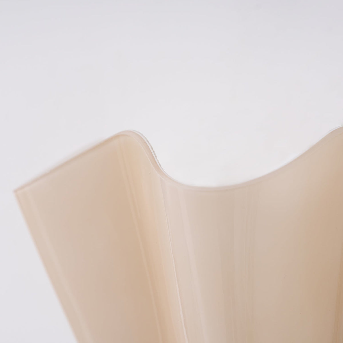 Artistic Wall Lights for Modern & Classic Interiors