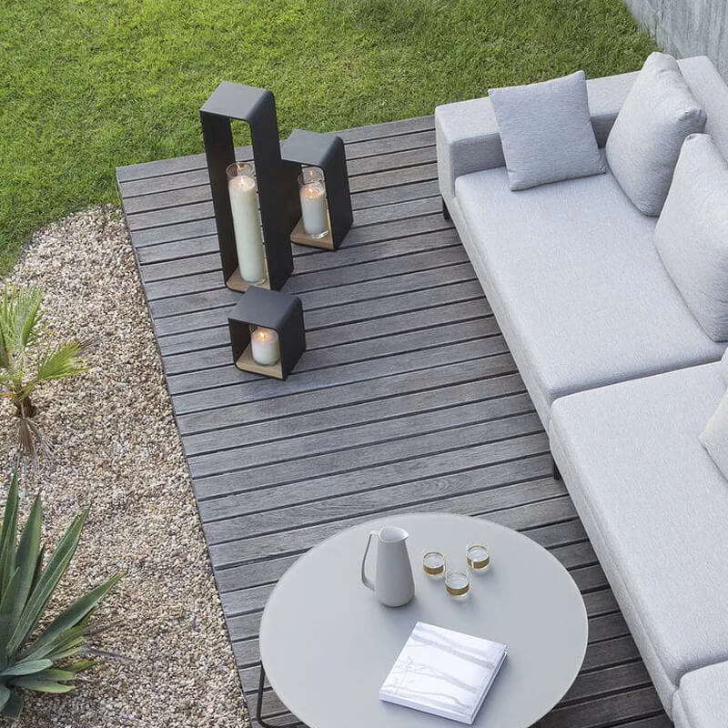 Modern Outdoor Pathway & Garden Light