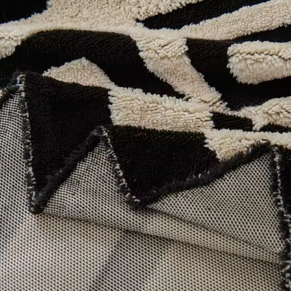 Stylish Maze Design Couch Cover Washable & Durable Protection