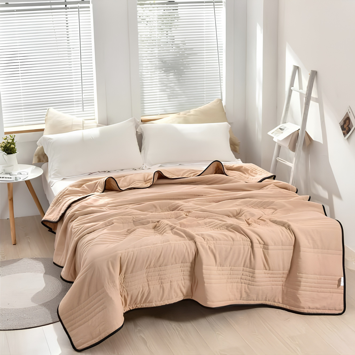 Temperature-Regulating Cooling Sleep Blanket