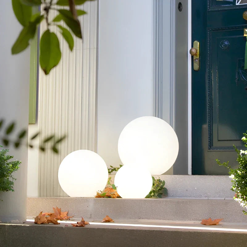 Spherical Garden Light Colour‑Changing LED