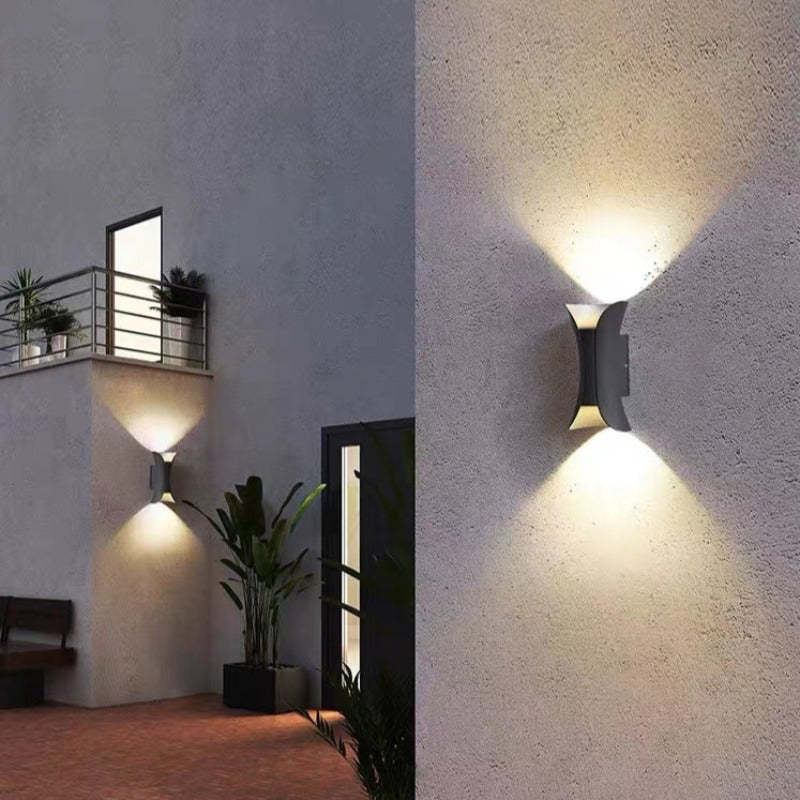 Outdoor LED Wall Light Contemporary Wall Lamp for Exterior Use