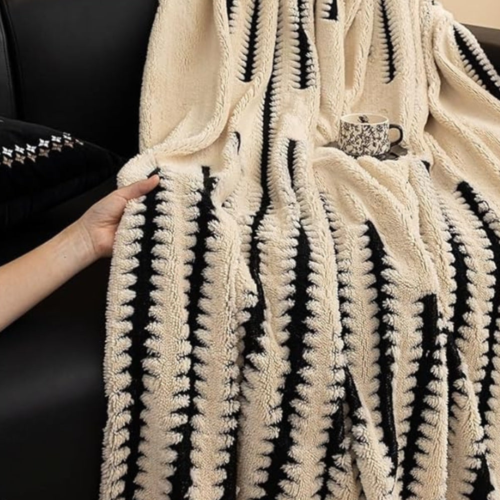 Decorative Tufted Sofa Throw with Cosy Texture