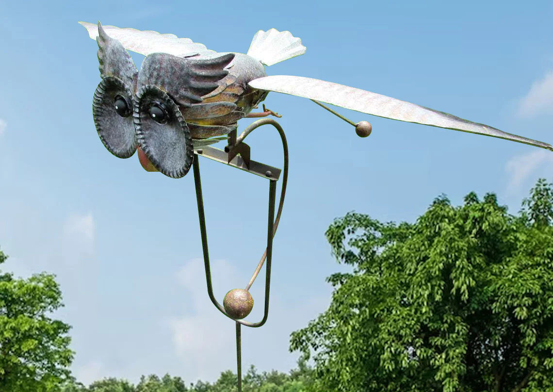 Garden Wind Spinner Rotating Outdoor Decorative Sculpture