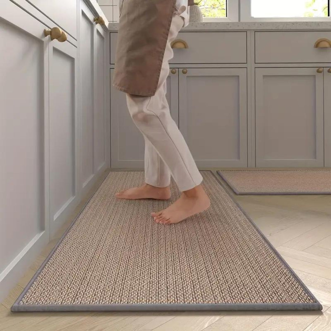 Durable Kitchen Floor Mat Elegant Design with Cushioned Support