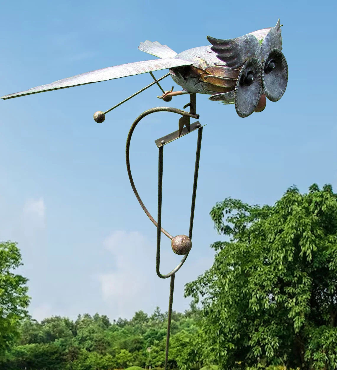 Garden Wind Spinner Rotating Outdoor Decorative Sculpture