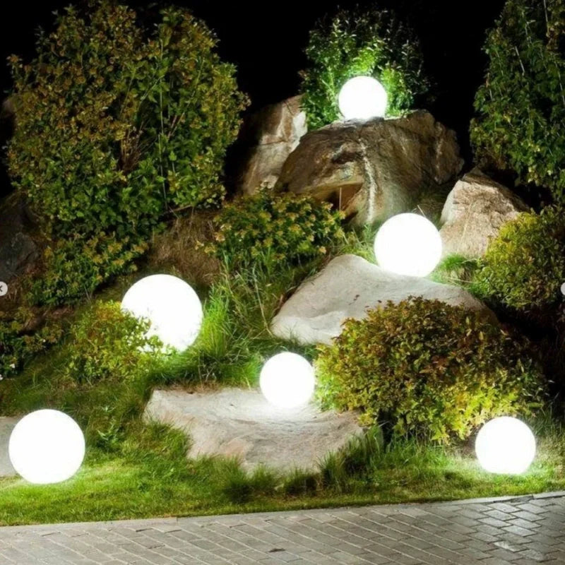 Spherical Garden Light Colour‑Changing LED