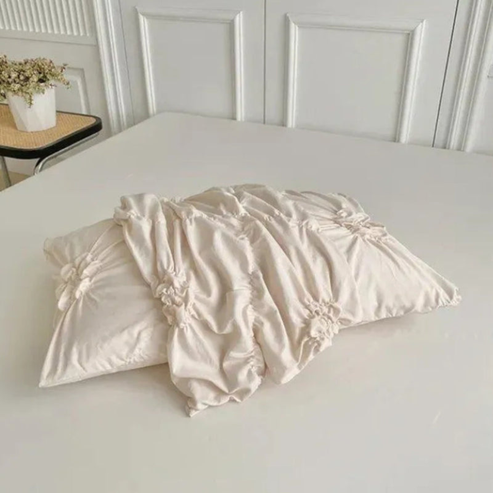 Decorative Quilt Cover Set Elegant Ruffle Pleats