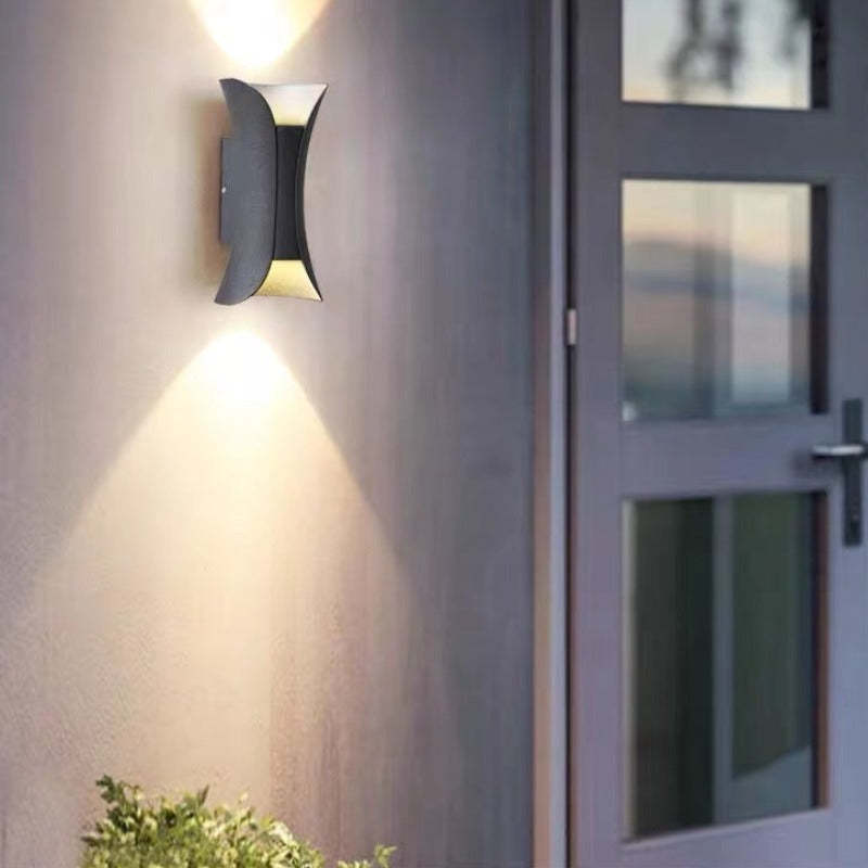 Outdoor LED Wall Light Contemporary Wall Lamp for Exterior Use