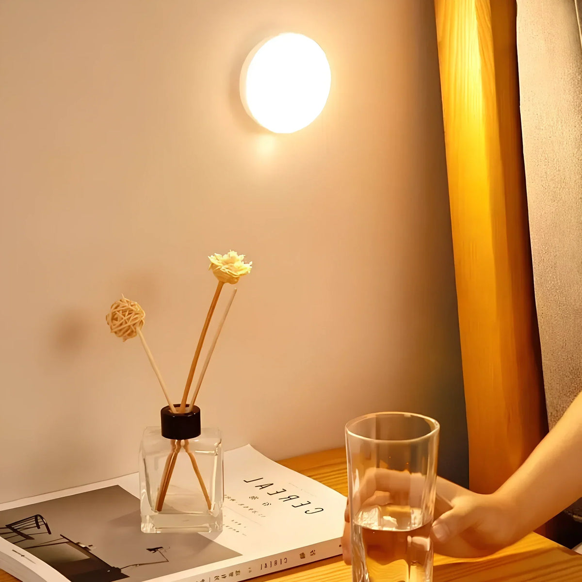 Automatic Motion Detection Light Compact Indoor Illumination