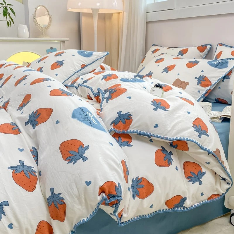 Floral Print Bedding Set Blossom and Berry Pattern