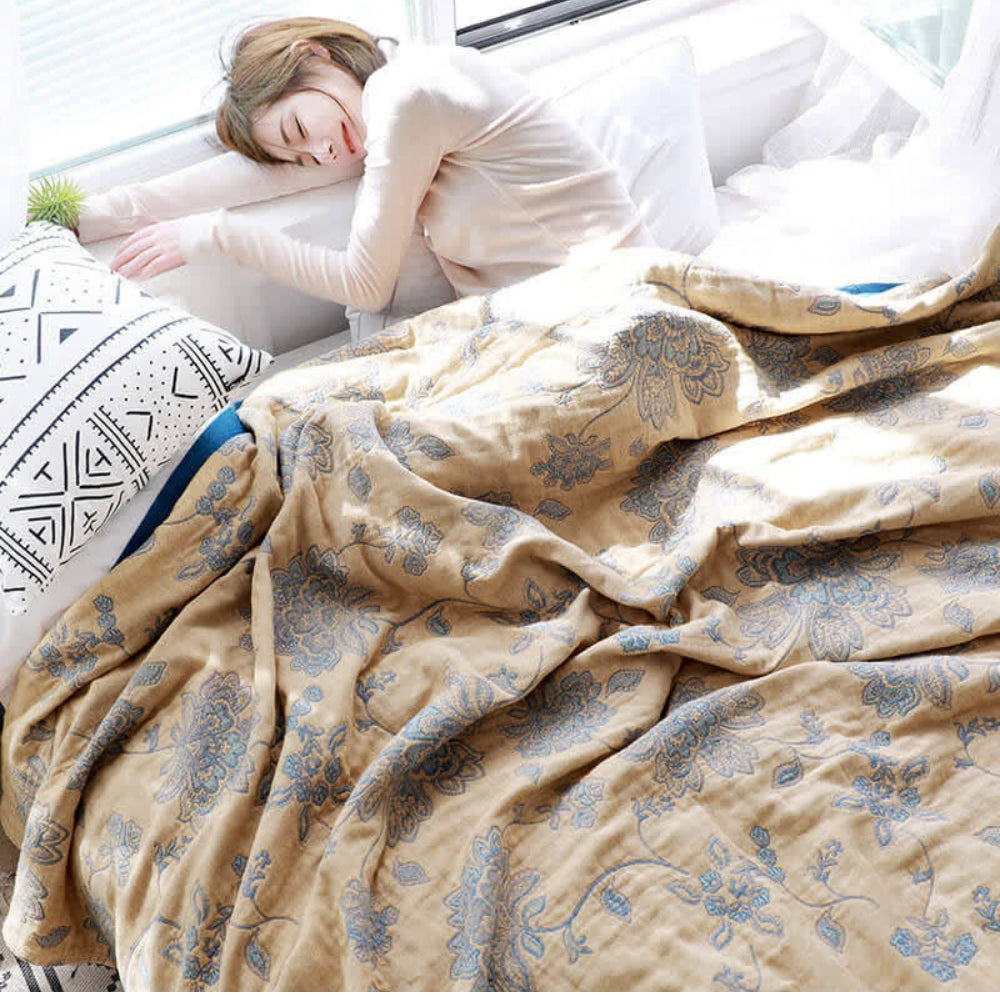 Elegant Floral Blanket Breathable All‑Season Home Comfort Cover