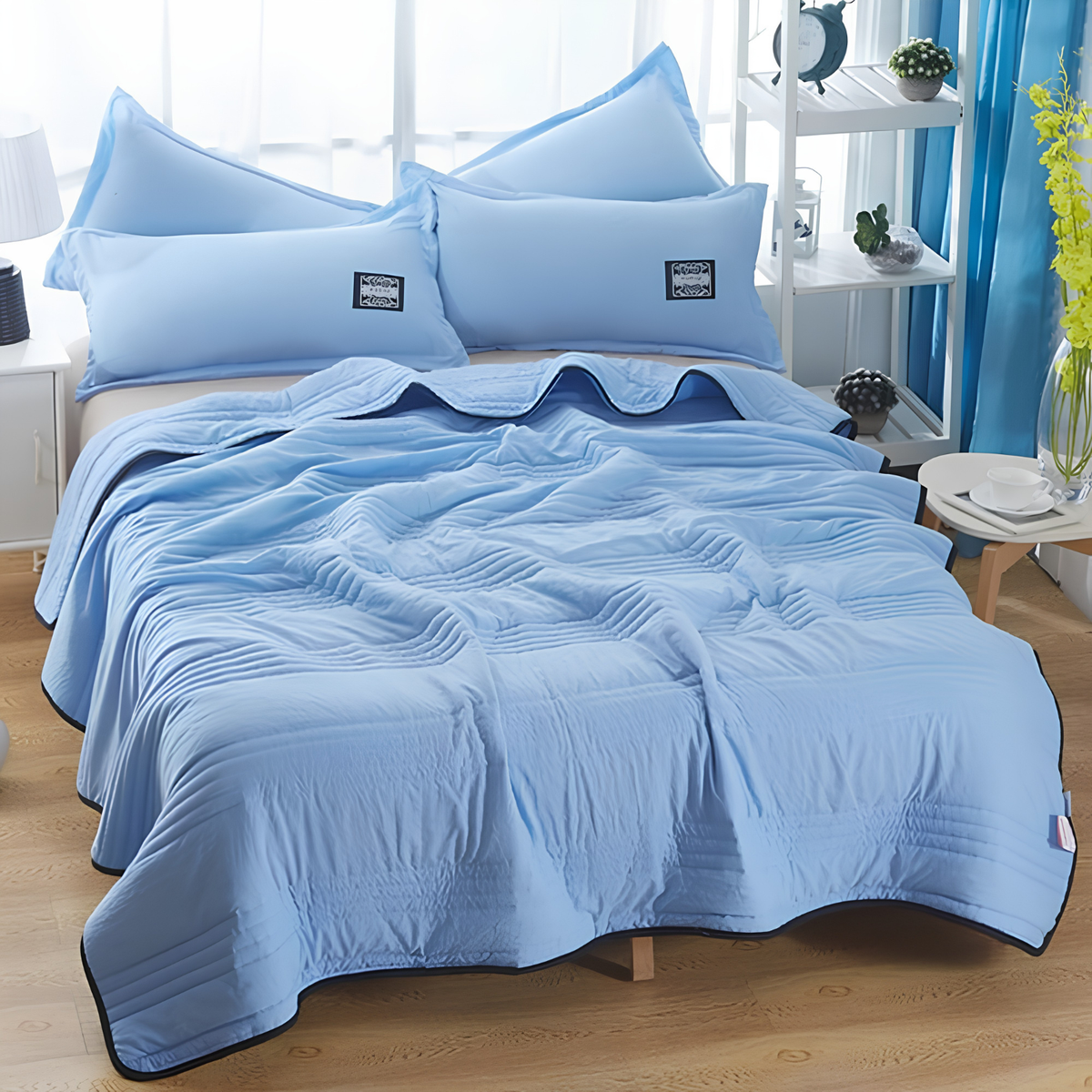 Temperature-Regulating Cooling Sleep Blanket