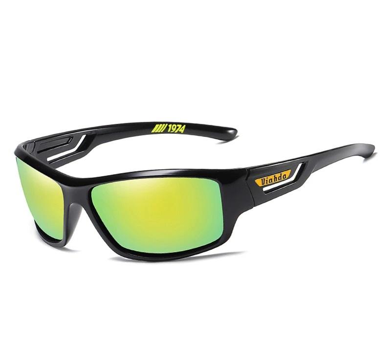 Fashionable Polarized Sunglasses UV400 Eye Protection for Outdoor Activities