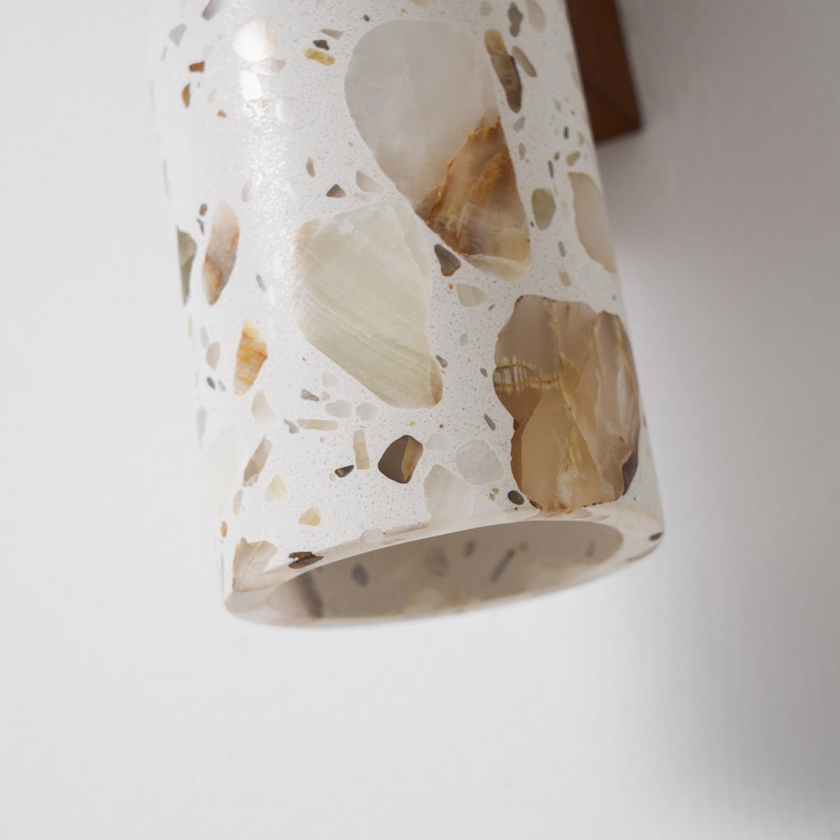 Minimalist Wall Lights with Artistic Detailing