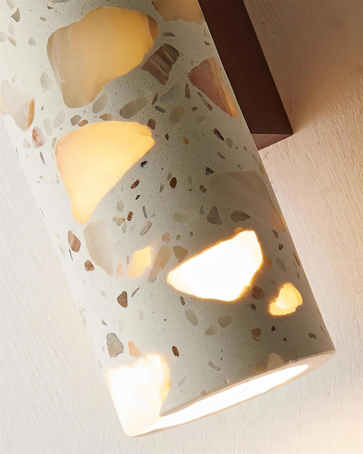 Minimalist Wall Lights with Artistic Detailing