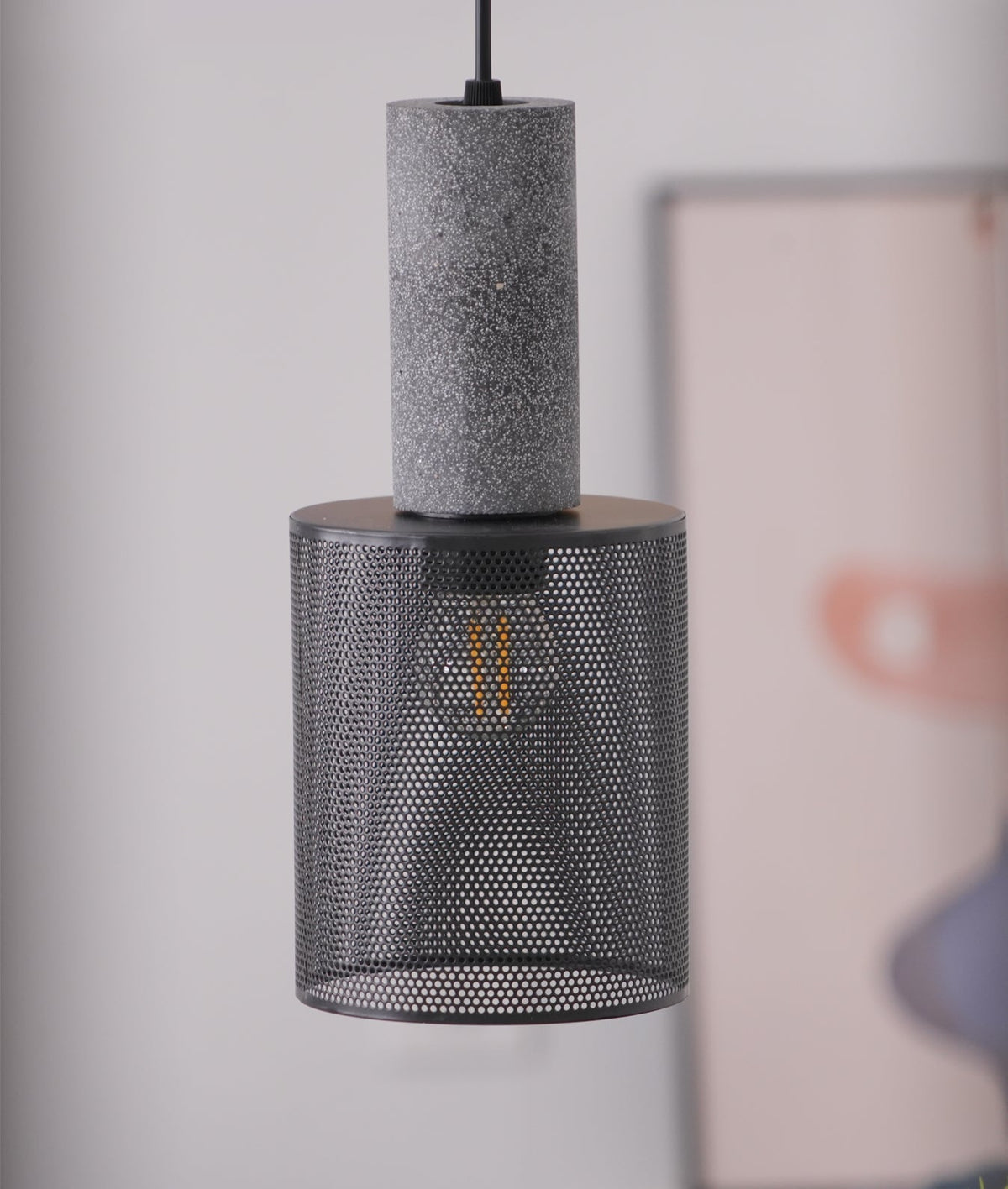Minimalist Industrial Cylindrical Design Pendant Light