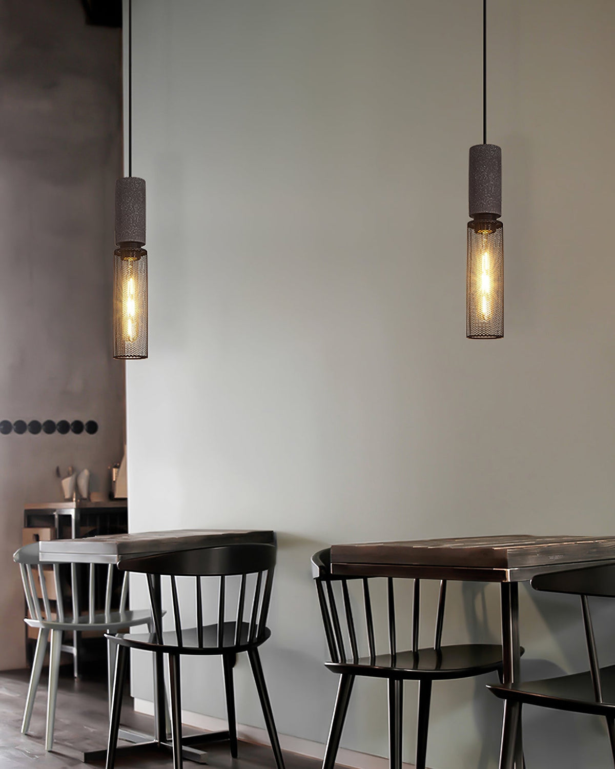 Minimalist Industrial Cylindrical Design Pendant Light