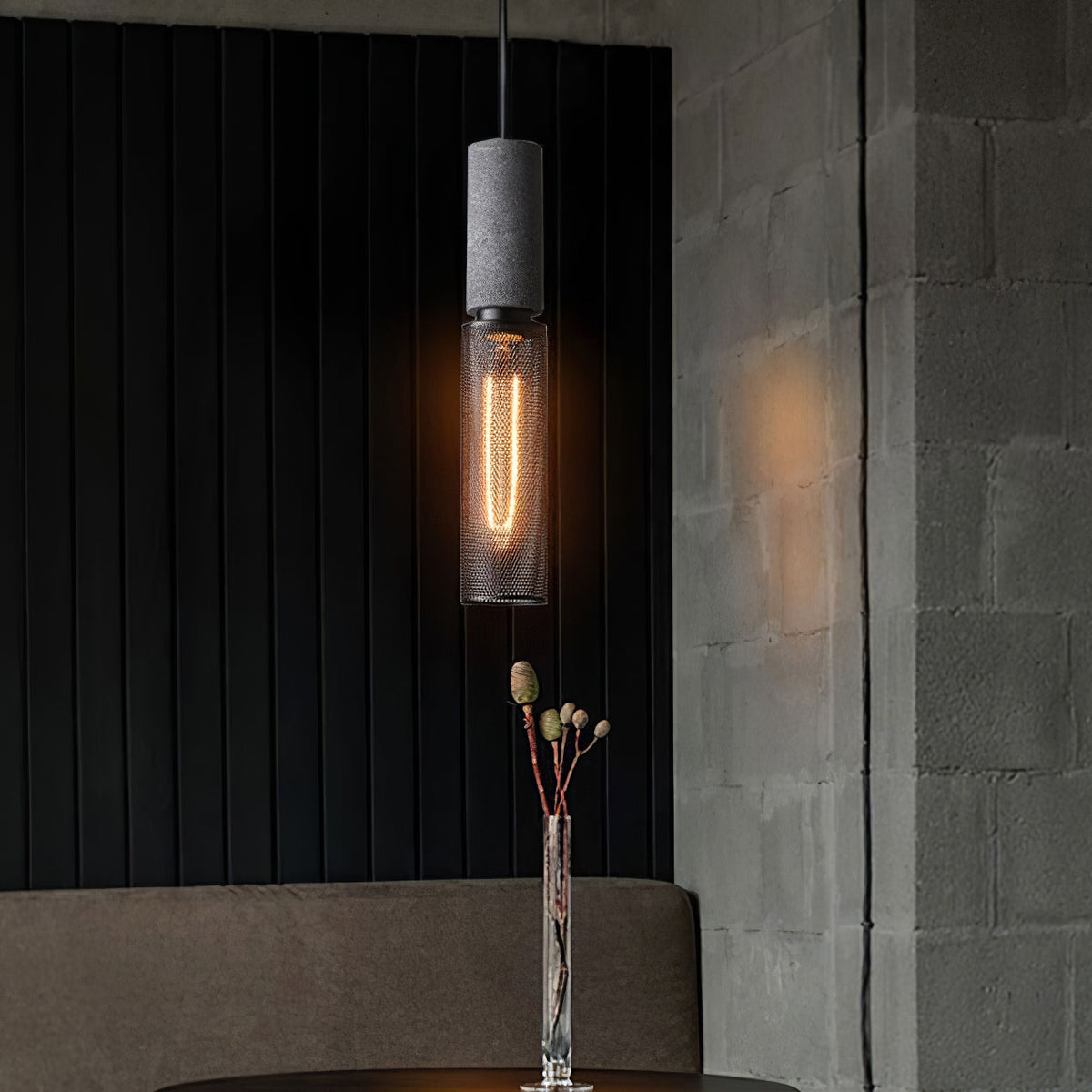 Minimalist Industrial Cylindrical Design Pendant Light