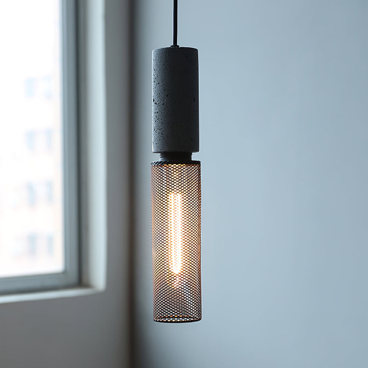 Minimalist Industrial Cylindrical Design Pendant Light