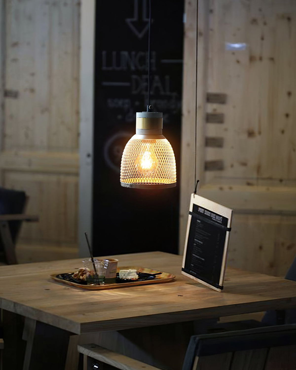 Minimalist Industrial Cylindrical Design Pendant Light