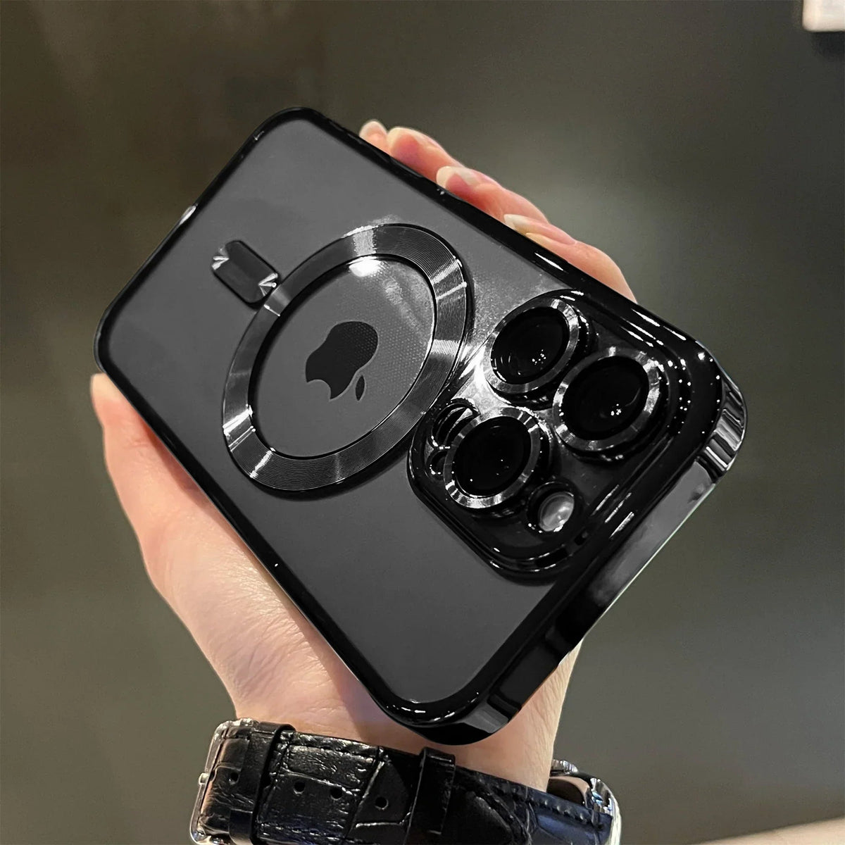 Gold Magnetic Phonecase Slim Protective Shell