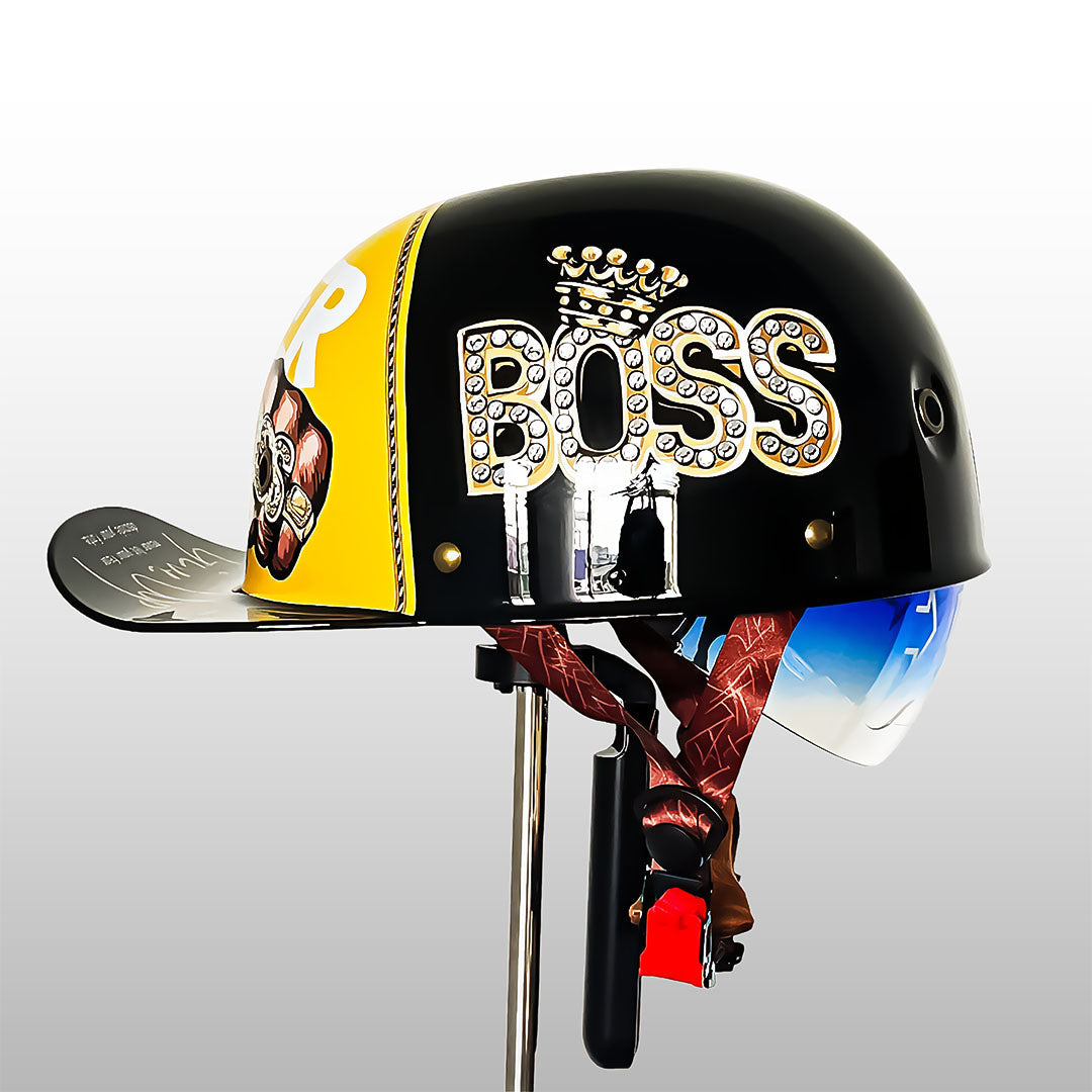 Vintage Style Motorcycle Helmet with Integrated Sun Visor