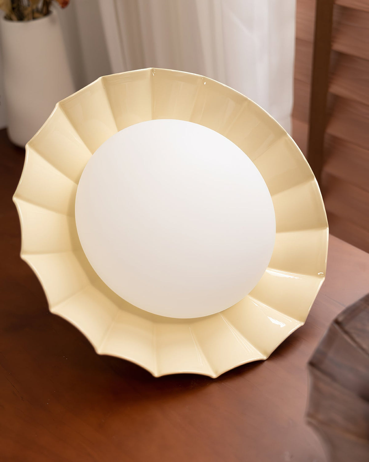 Compact Ceiling Lights with Stylish Design