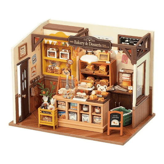 Becka's Miniature Baking House | avichic