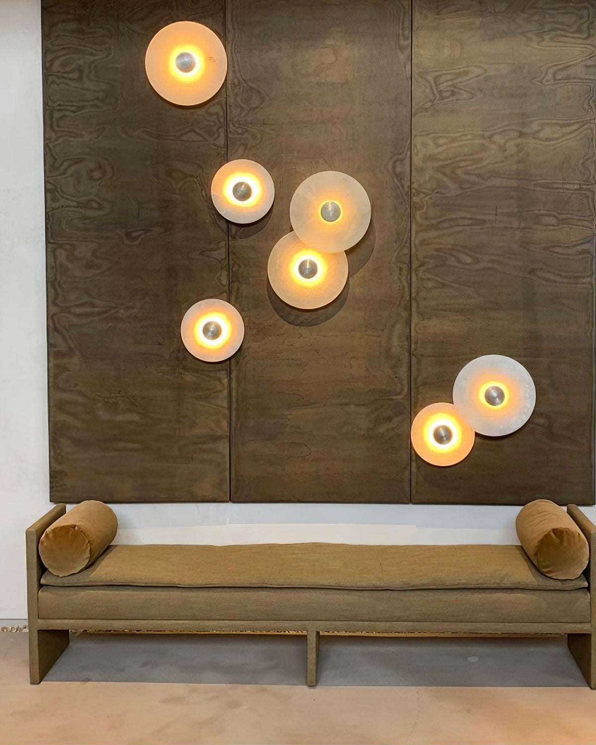 Decorative Round LED Flush Mount Wall Light Fixture