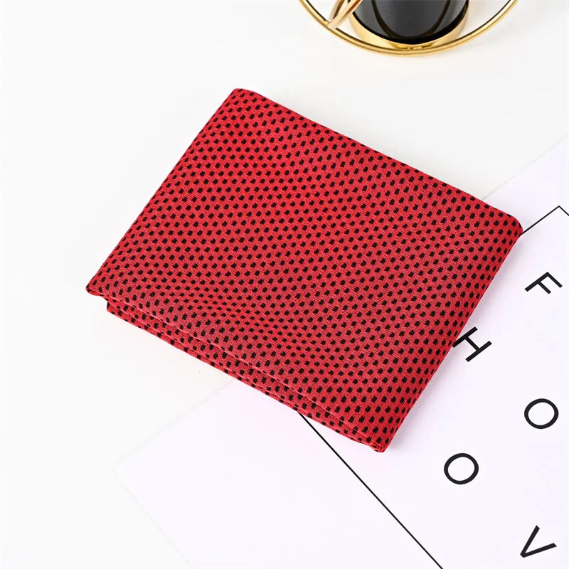 Cooling Sports Towel with Polka Dot Pattern for Fitness & Outdoor Activities
