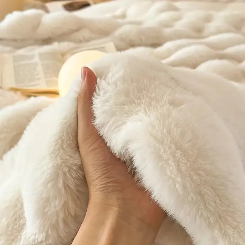 Reversible Cozy Throw Blanket Textured Home Accent for All Seasons