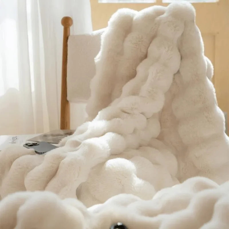 Reversible Cozy Throw Blanket Textured Home Accent for All Seasons