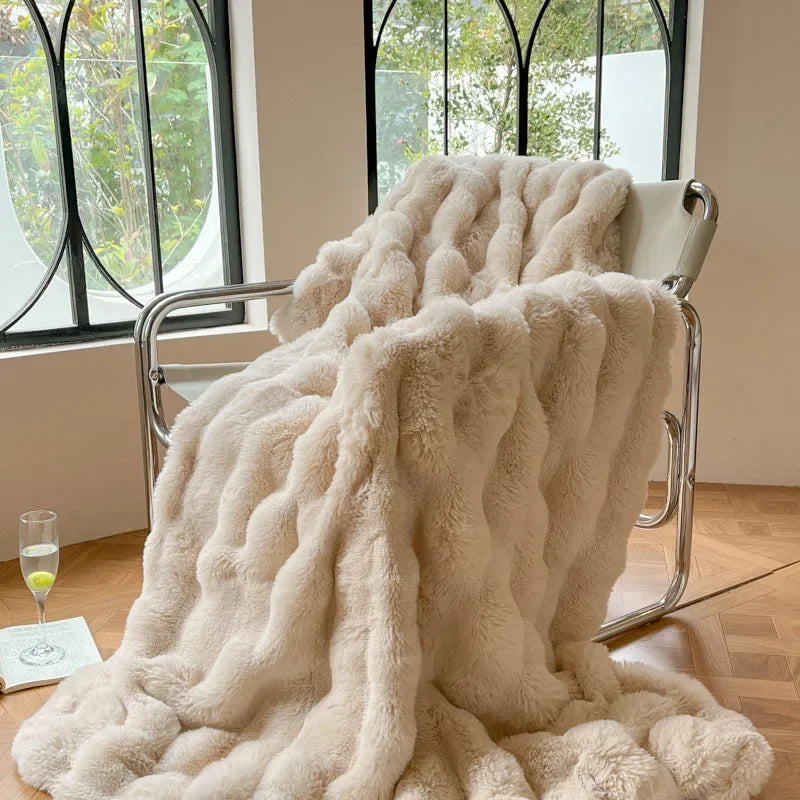 Reversible Cozy Throw Blanket Textured Home Accent for All Seasons