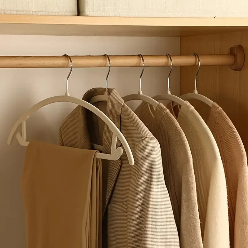 Slim Non Slip Clothes Hangers Space Efficient Closet Storage