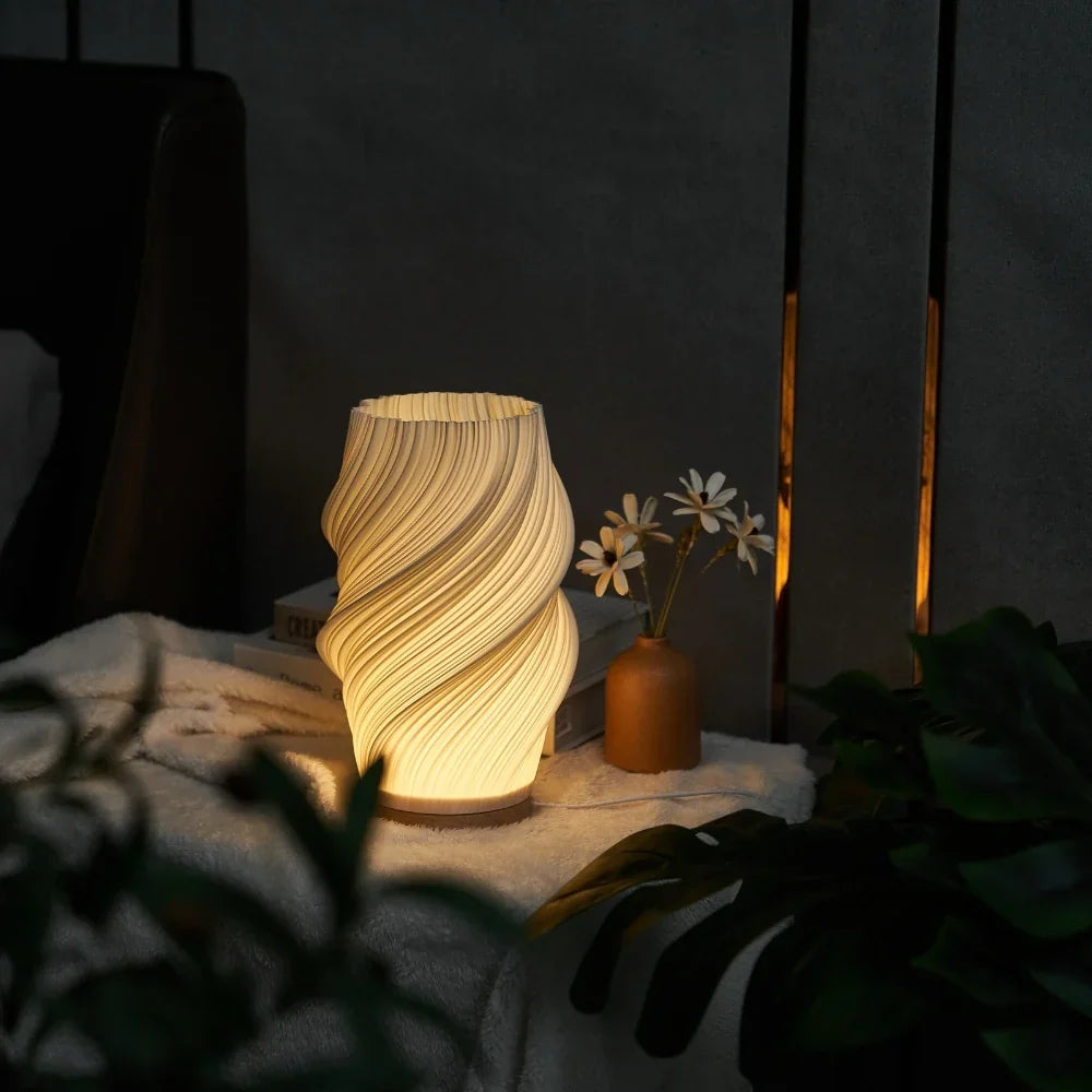 Contemporary Accent Lamp Stylish Wave Design with Adjustable Glow