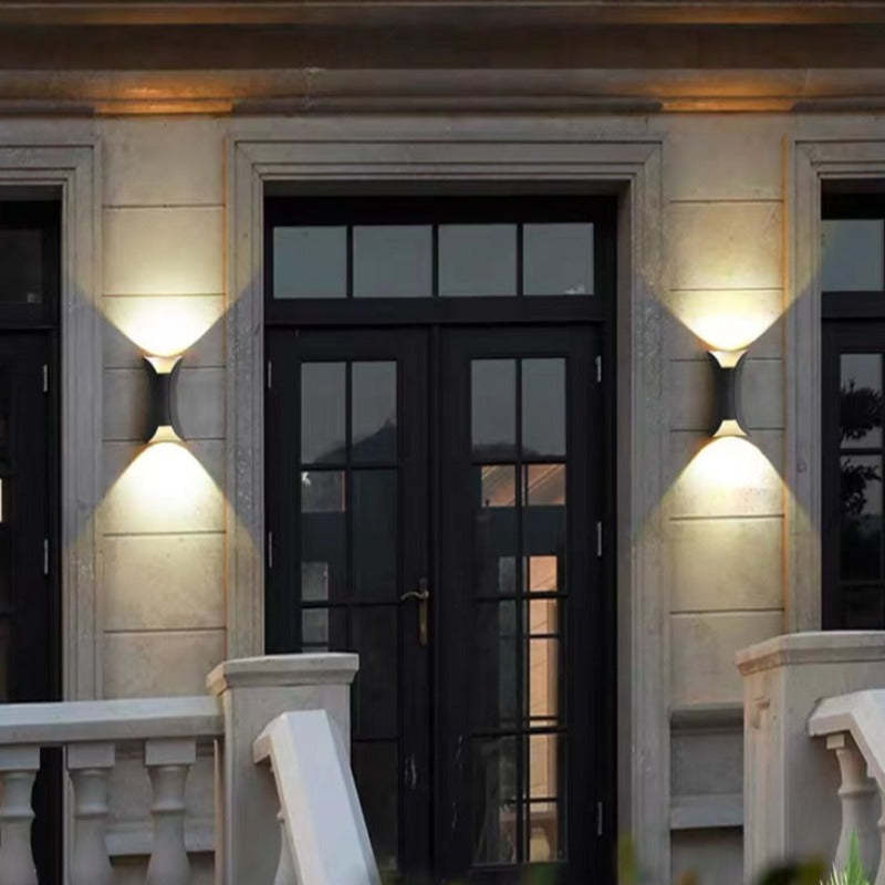 Outdoor LED Wall Light Contemporary Wall Lamp for Exterior Use