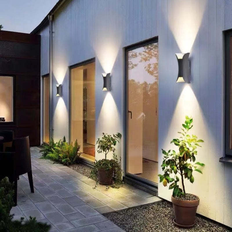 Outdoor LED Wall Light Contemporary Wall Lamp for Exterior Use