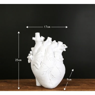 Anatomical Heart Flower Vase with Textured Resin Sculpture and Decorative Bud Design