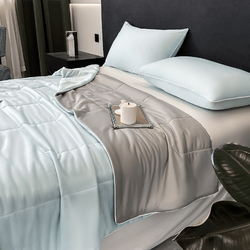 Breathable Cooling Comforter for Summer with Reversible Quilted Design and Lightweight Fabric