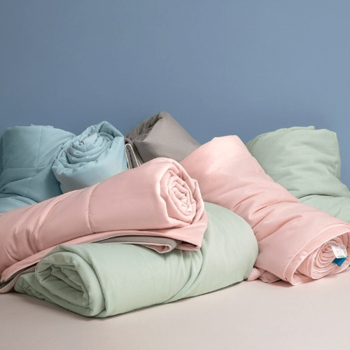 Breathable Cooling Comforter for Summer with Reversible Quilted Design and Lightweight Fabric