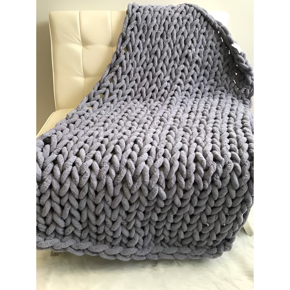 Chunky Knit Throw Blanket with Cozy Chenille Yarn and Oversized Loop Stitches Faux Fur