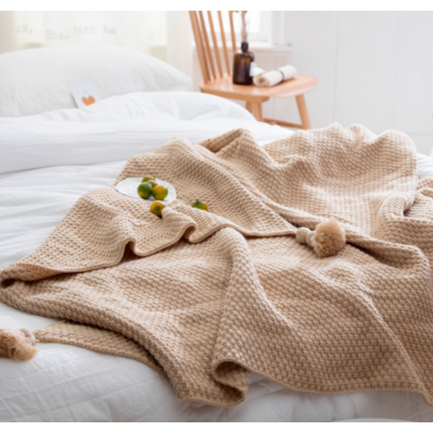 Chunky Knit Throw Blanket with Pom-Pom Tassels for Sofa