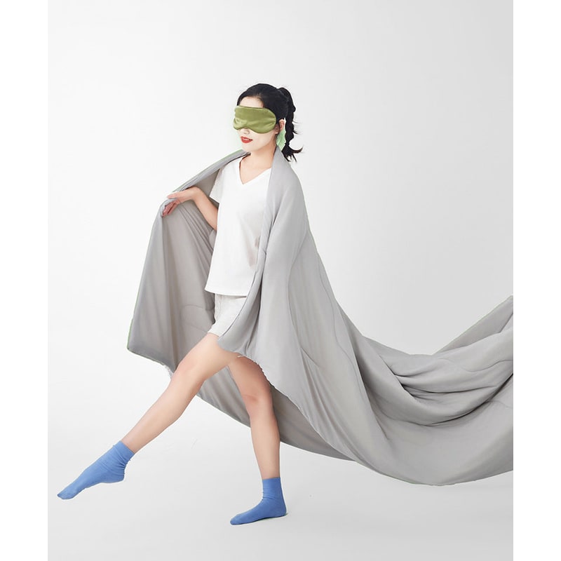 Cooling Blanket Lightweight Reversible Quilted Silky Summer Throw Cool For Hot Sleepers
