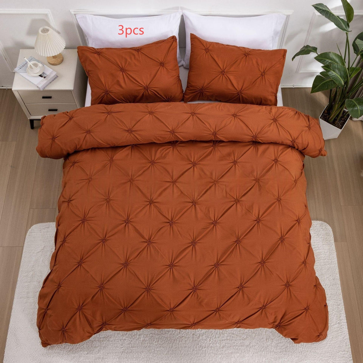 Duvet Cover King with Pintuck Pinch Pleat Design and Matching Pillow Shams California Set