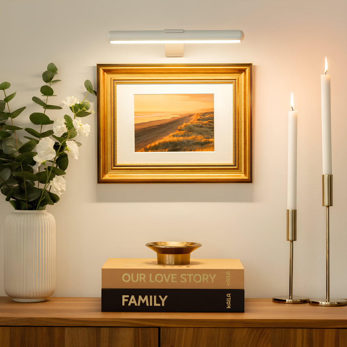 Gallery‑Style Wall Lamp