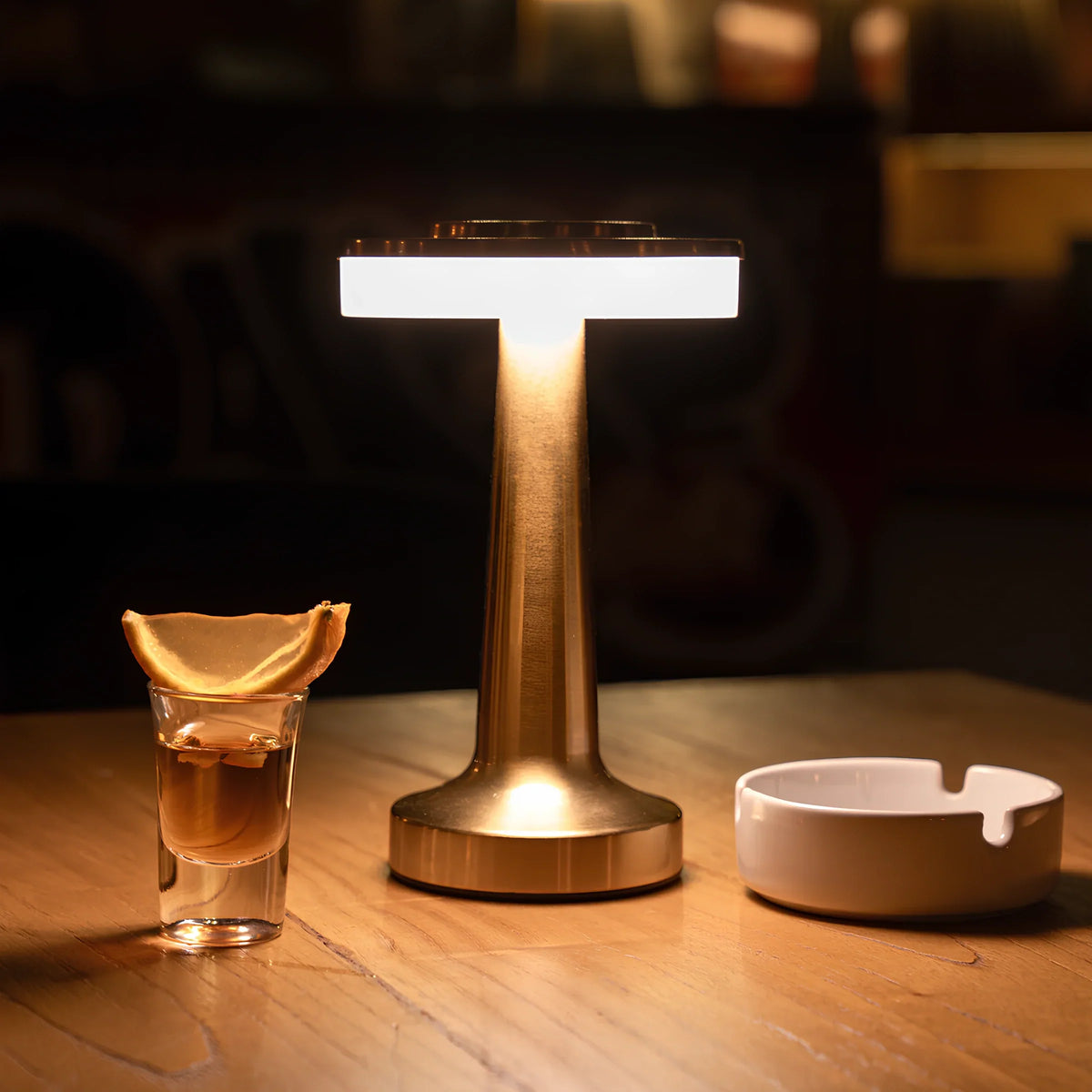 Portable Dimmable Table Lamp Elegant Retro Design
