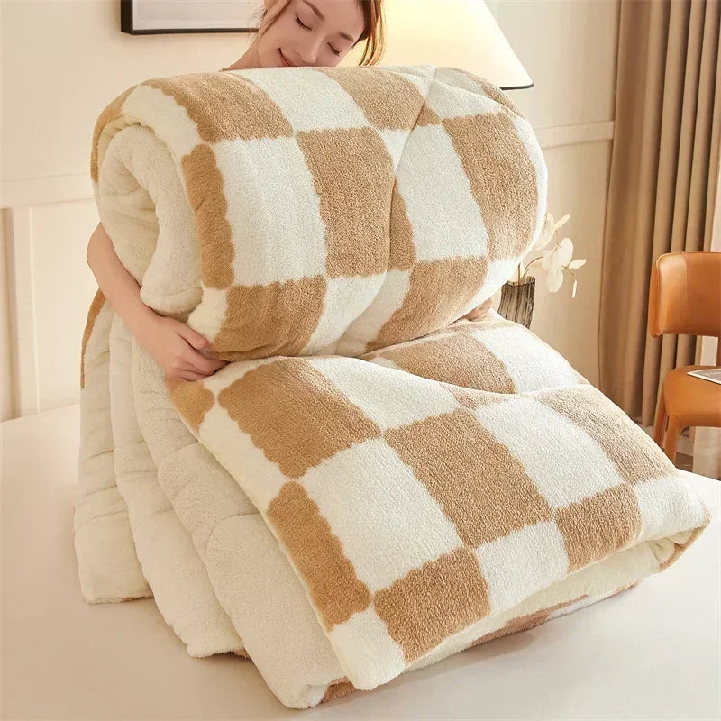 Cozy Quilts Weighted Blanket with Plaid Design