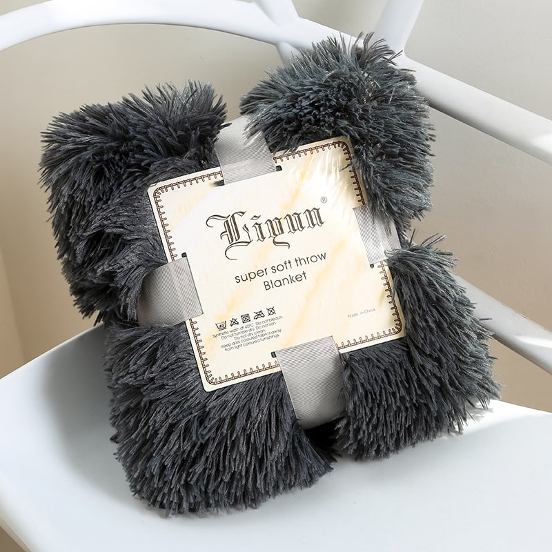 Faux Fur Throw Blanket with Soft Plush Long Pile Shaggy Texture for Cozy Bedding