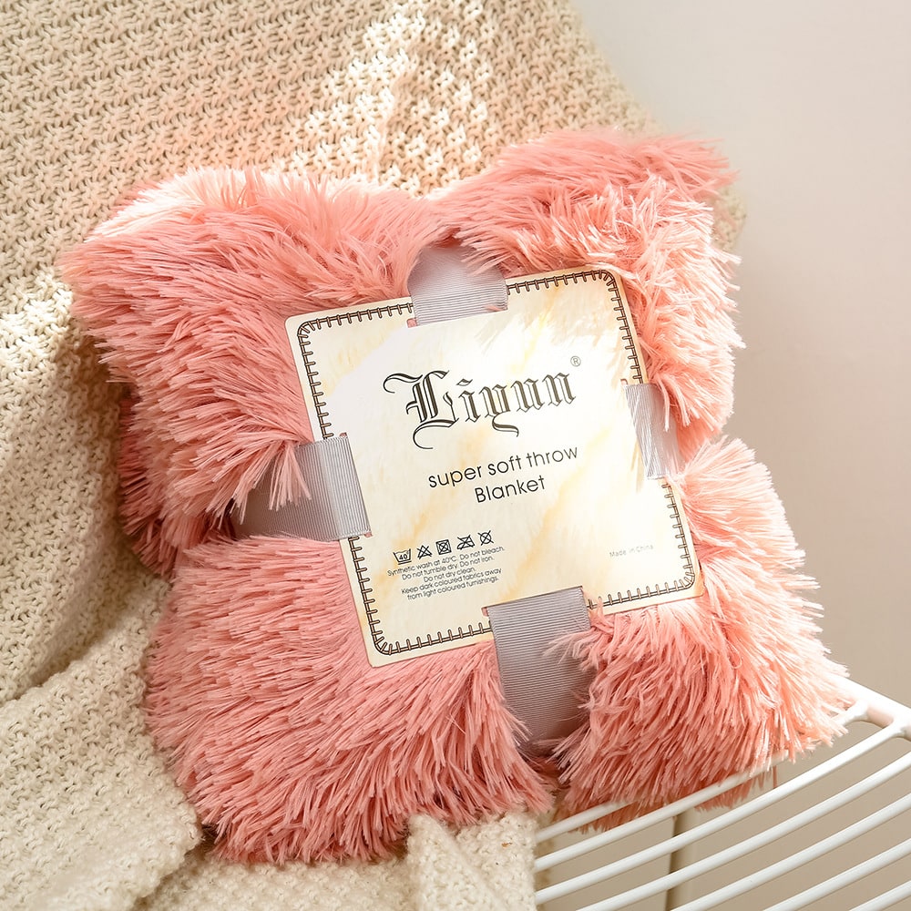 Faux Fur Throw Blanket with Soft Plush Long Pile Shaggy Texture for Cozy Bedding